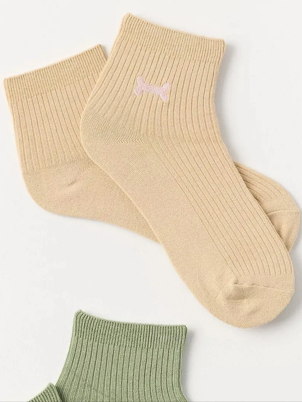 ❣️🪷NWT Anthropologie Trouser Icon Socks, 2 Pair Set In Corgi Bone🌙